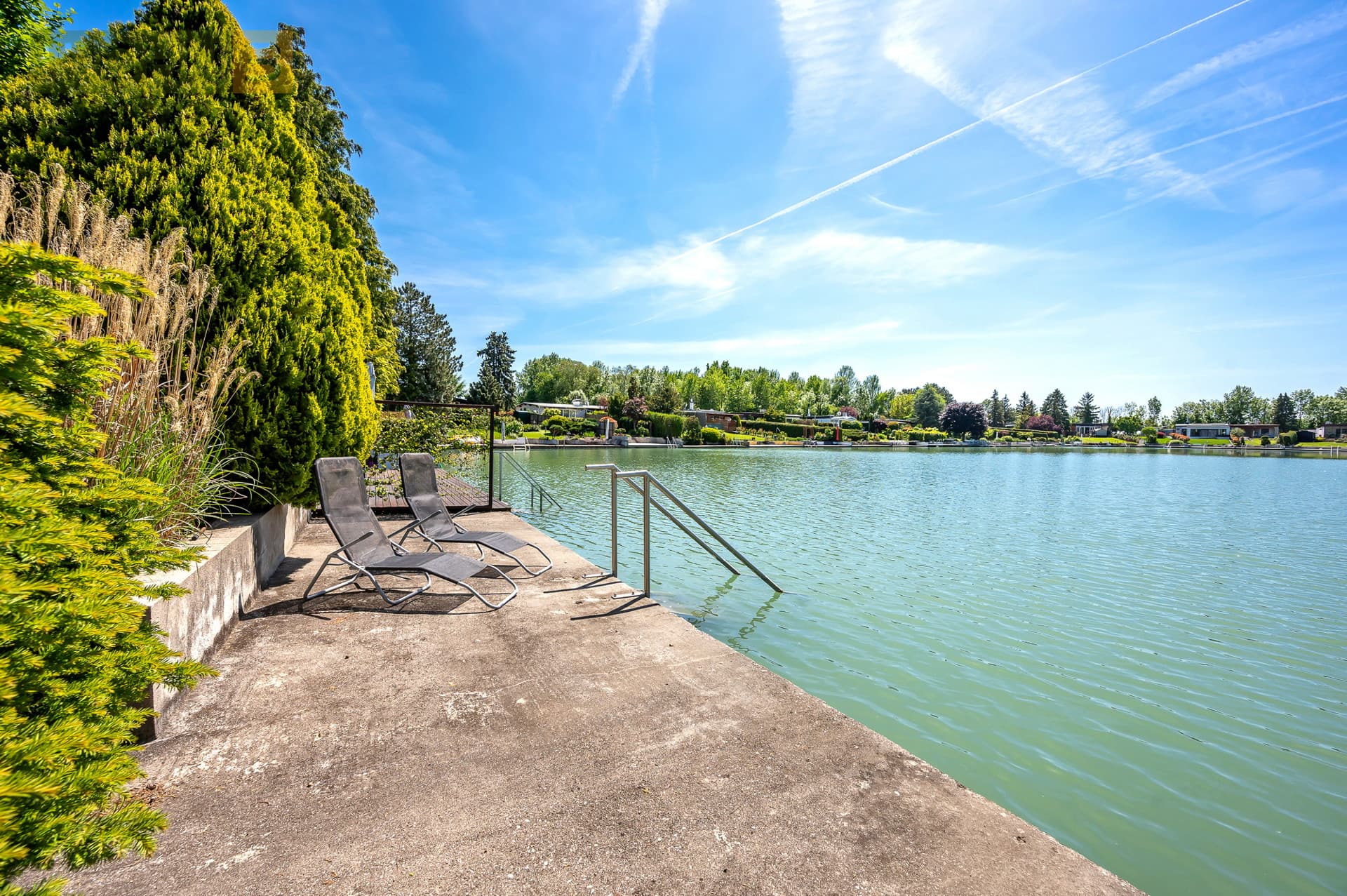 Seeparadies auf Pachtgrund
Ihr Rückzugsort am Wasser - Neuhofsee II