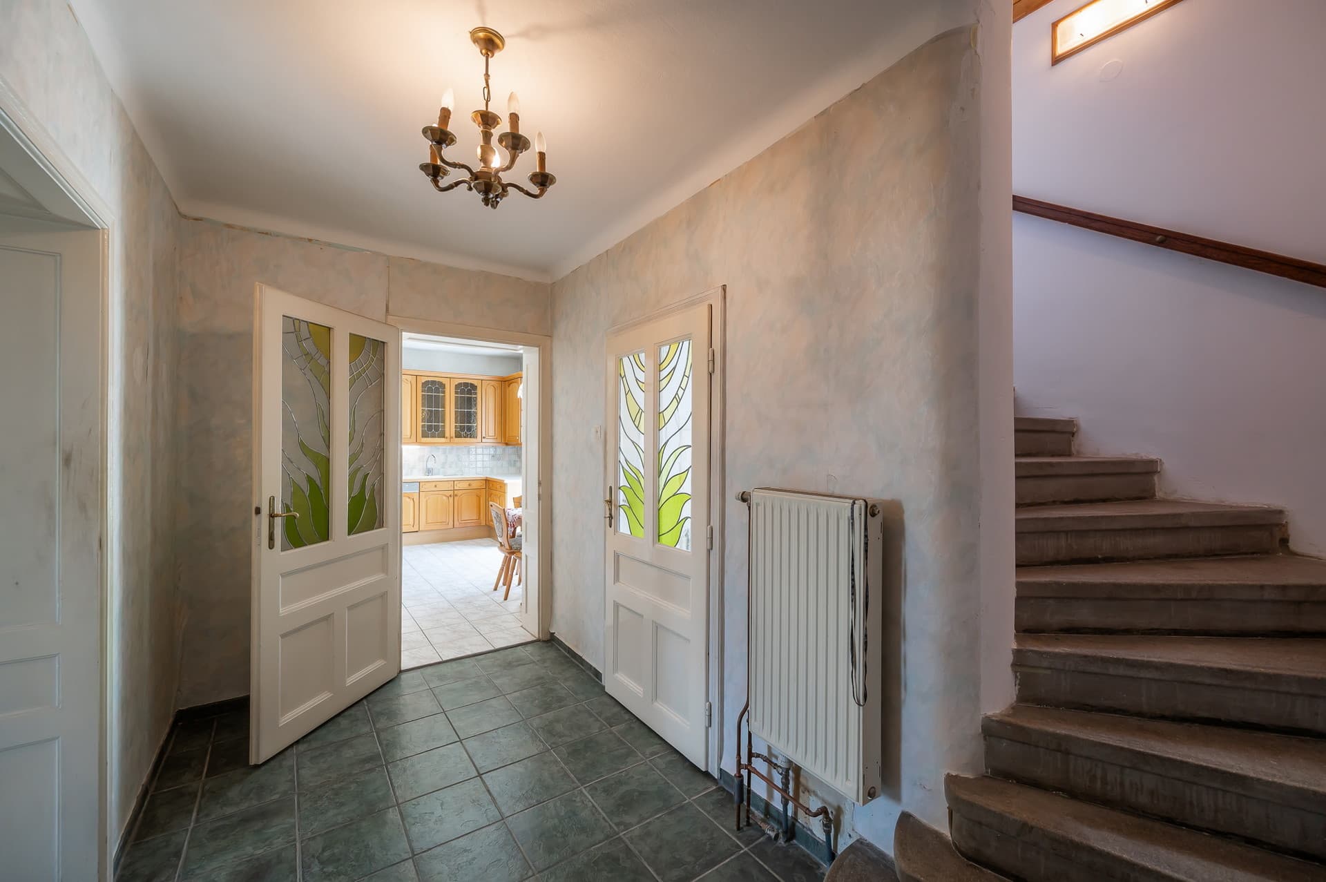 Einfamilienhaus mit besonderem Charm trifft auf idyllisches Grundstück - beste Lage!